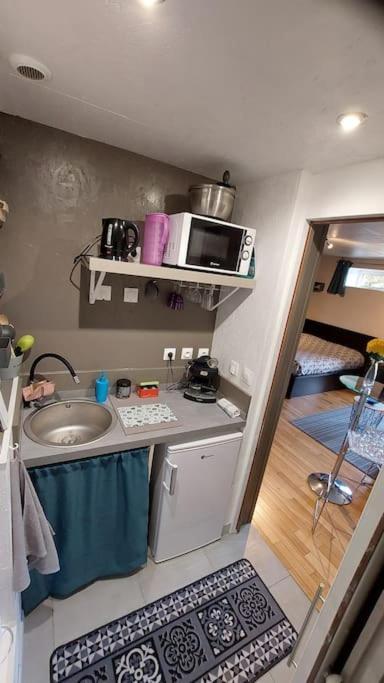 Studio Cosy Proche De Rennes Montreuil-le-Gast Exterior foto